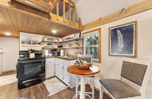 Jasper Cabin | Hot Tub Tower Private Bungalow Buffalo River