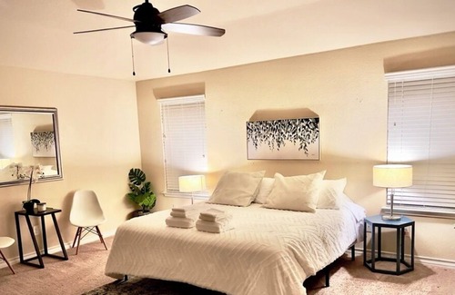 San Antonio House | Hot tub /Welcome to the Boho Chateau.
