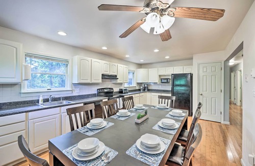 Stroudsburg House | Hot Tub & Yard: Stroudsburg Home in Poconos