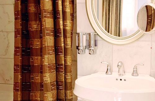 Downtown Monterey Bed & Breakfast | Hotel 1110 - Adults Only
