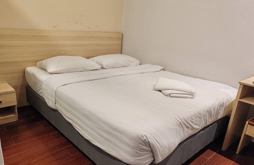 Kampung Kuala Pari Hotel | Hotel 18, Ipoh Aeon Mall