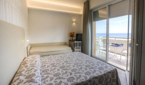 Rivazzurra Hotel | Hotel 2000
