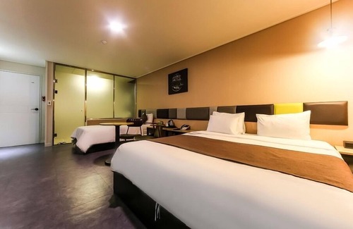 Jinhae Hotel | HOTEL 385