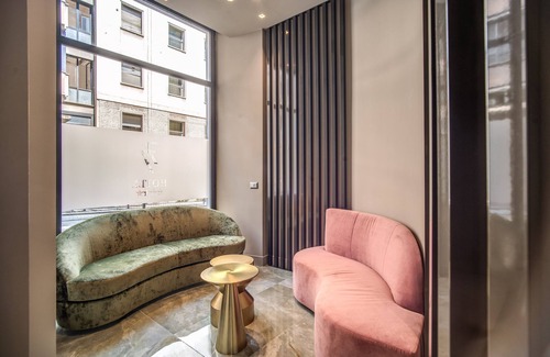 Monti Hotel | Hotel 77 Seventy-Seven