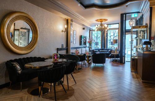 Red Light District Hotel | Hotel 83