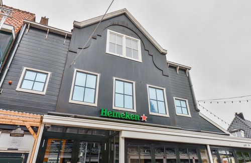 Volendam House | Hotel aan de Haven (room 1)