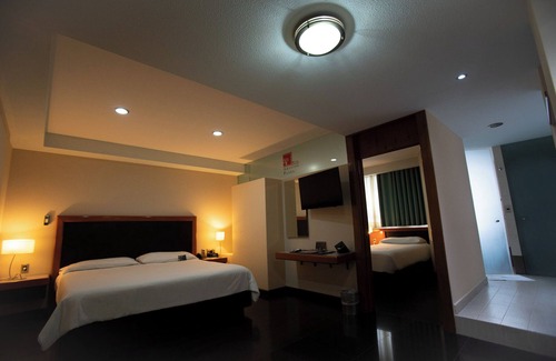 Ixtapalapa Hotel | Hotel Abastos Plaza
