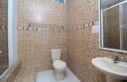 Crespo Hotel | Hotel Abi Inn By GEH Suites