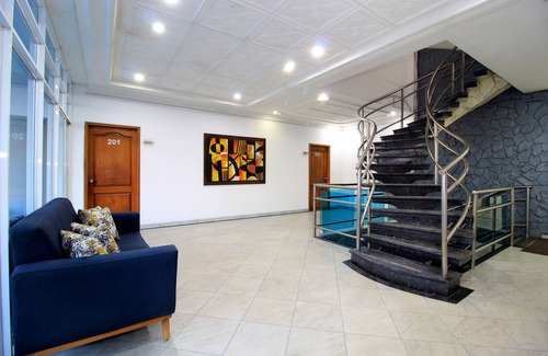 Crespo Hotel | Hotel Abi Inn By GEH Suites