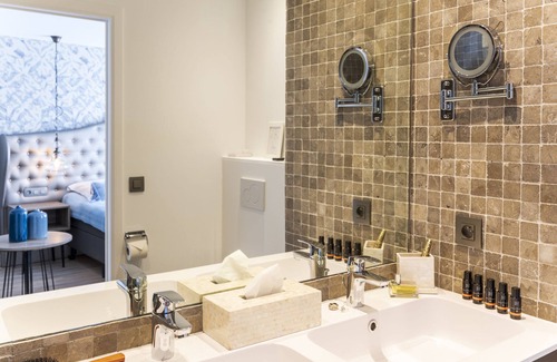 Historical Center Bruges Hotel | Hotel Acacia