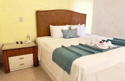 Granjas del Marques Hotel | Hotel Acapulco Club Diamante