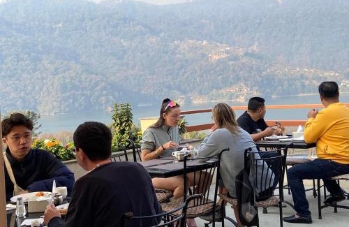 Pokhara Hotel | Hotel Adam