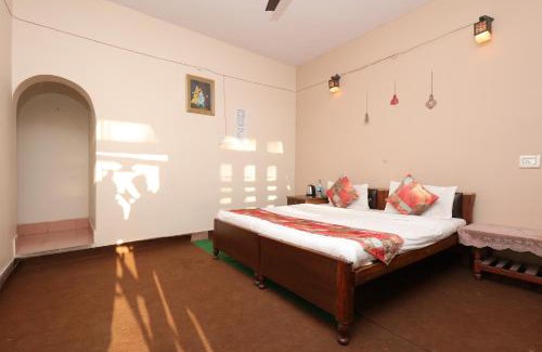 Bhimtal Hotel | Hotel Adhya