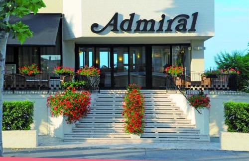 Fogliano Marina Hotel | Hotel Admiral - on the beach