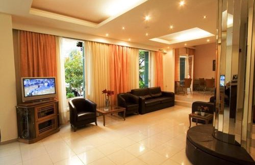 Loutra Edipsou Apartment | Hotel Adonis
