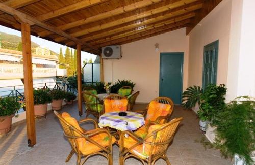 Loutra Edipsou Apartment | Hotel Adonis