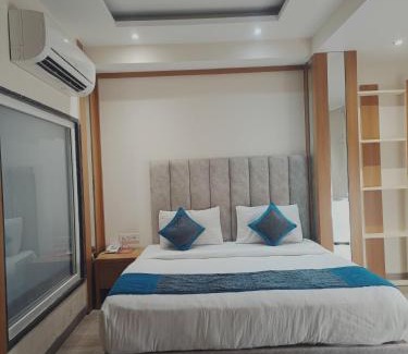 Behror Hotel | Hotel Aero Home