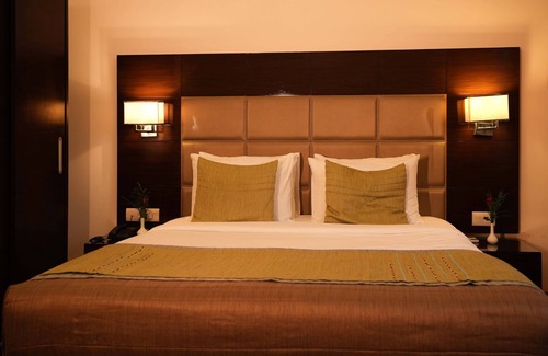 Greater Kailash Hotel | Hotel Africa Avenue G K 1