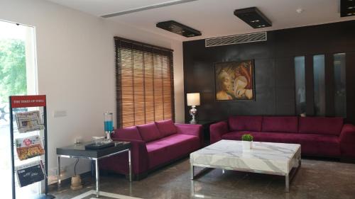 Greater Kailash Hotel | Hotel Africa Avenue - Greater Kailash 1