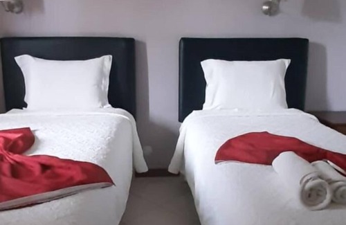 Vila do Maio House | Hotel Ah Maio - Deluxe Double with Balcony 1
