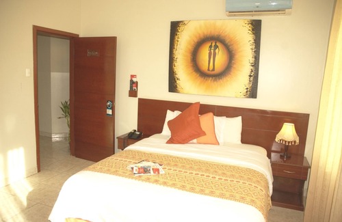 Simon Bolivar Hotel | Hotel Air Suites