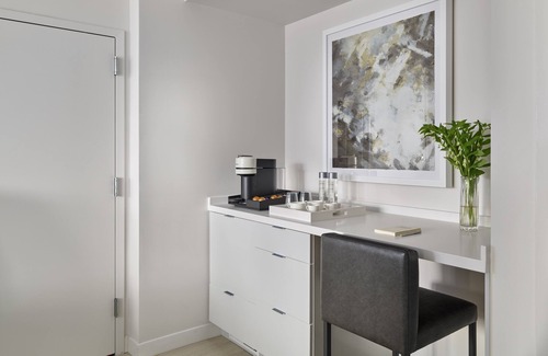 Downtown Washington D.C. Apartment | Hotel AKA Washington Circle