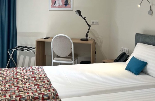 Dakar-Plateau Hotel | Hotel Al Afifa