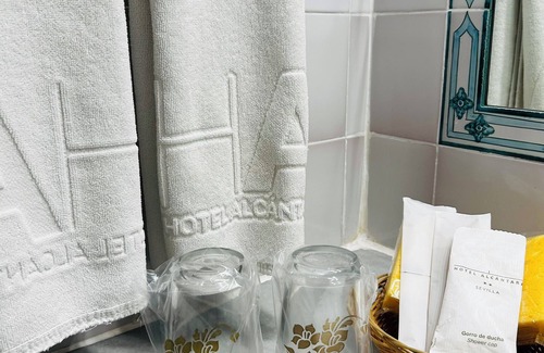 Santa Cruz Hotel | Hotel Alcántara
