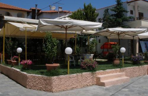 Ormos Panagias Hotel | Hotel Alexandros