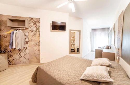 Caorle Hotel | Hotel All'Orologio 3 Stelle Superior