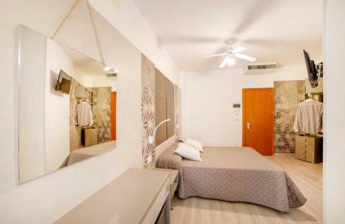 Caorle Hotel | Hotel All'Orologio 3 Stelle Superior