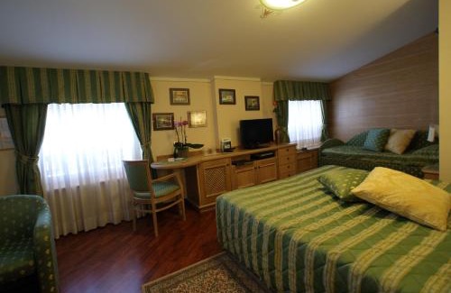 Moena Hotel | Hotel Alle Alpi