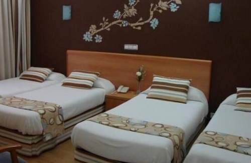 La Coruna Hotel | Hotel Almirante