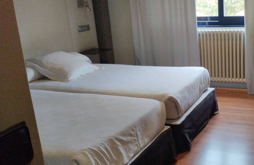 Ferrol Hotel | Hotel Almirante