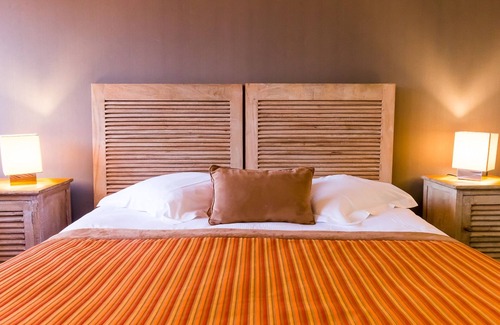 Deauville City Centre Hotel | Hotel Almoria