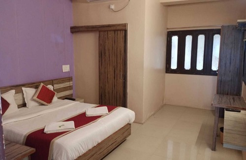 Mount Abu Hotel | Hotel Always Welcome