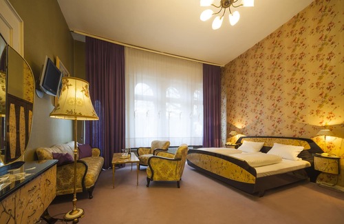 Sachsenhausen-Sud Hotel | Hotel am Berg