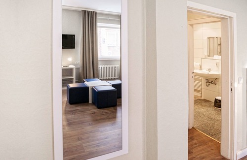 Kiel Hotel | Hotel am Kieler Schloss Kiel by Première Classe