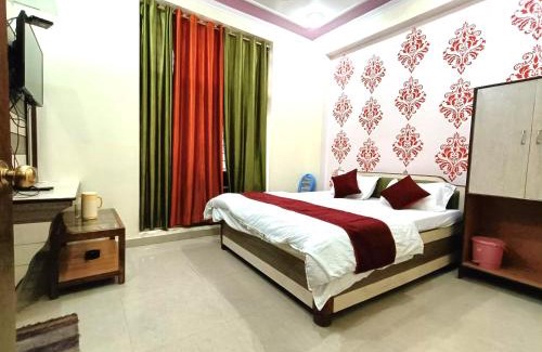 Civil Lines Hotel | Hotel AMAN PALACE