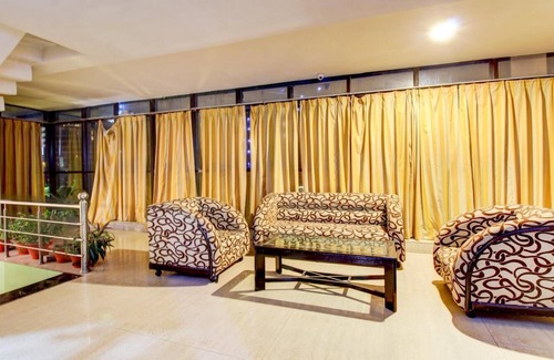 Gomti Nagar Hotel | Hotel Amanda