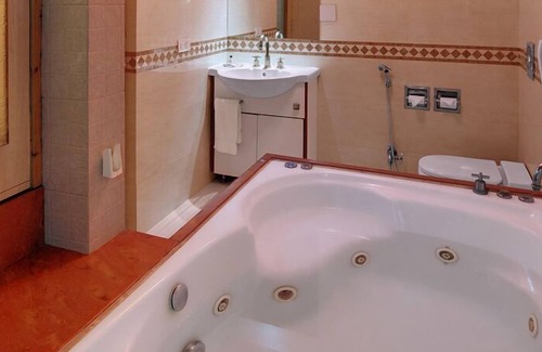 Fatehabad Road Hotel | Hotel Amar