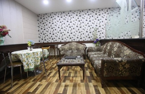 Lajpat Nagar Hotel | Hotel Amar Inn