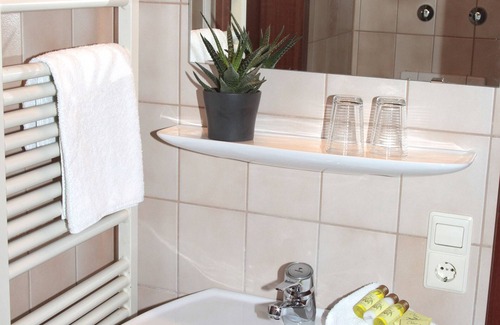 Schoenwald Hotel | Hotel an der Sonne