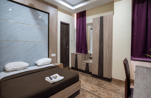 Tiruchirappalli Hotel | Hotel Anbu Park