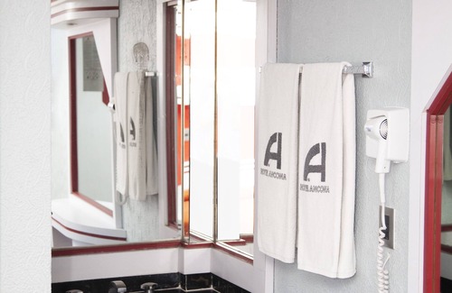 Santa Maria la Ribera Hotel | Hotel Ancona - Adults Only