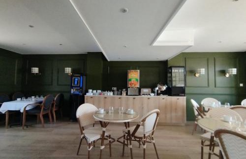 Blois Hotel | Hotel Anne De Bretagne BLOIS
