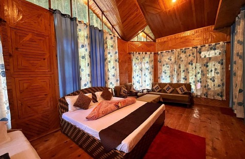 Kasol Hotel | Hotel Anupam