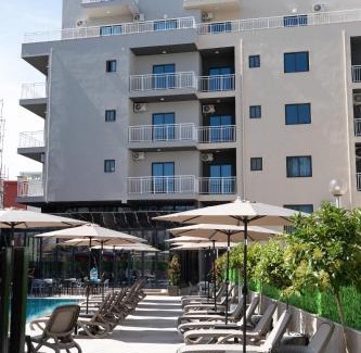 Golem Hotel | Hotel Apart Resilient