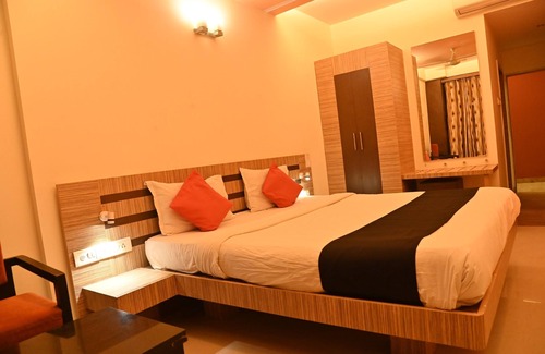 Adarsh Nagar Hotel | Hotel Apex Intercontinental