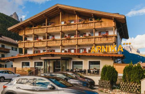 San Giovanni di Fassa Hotel | Hotel Arnika